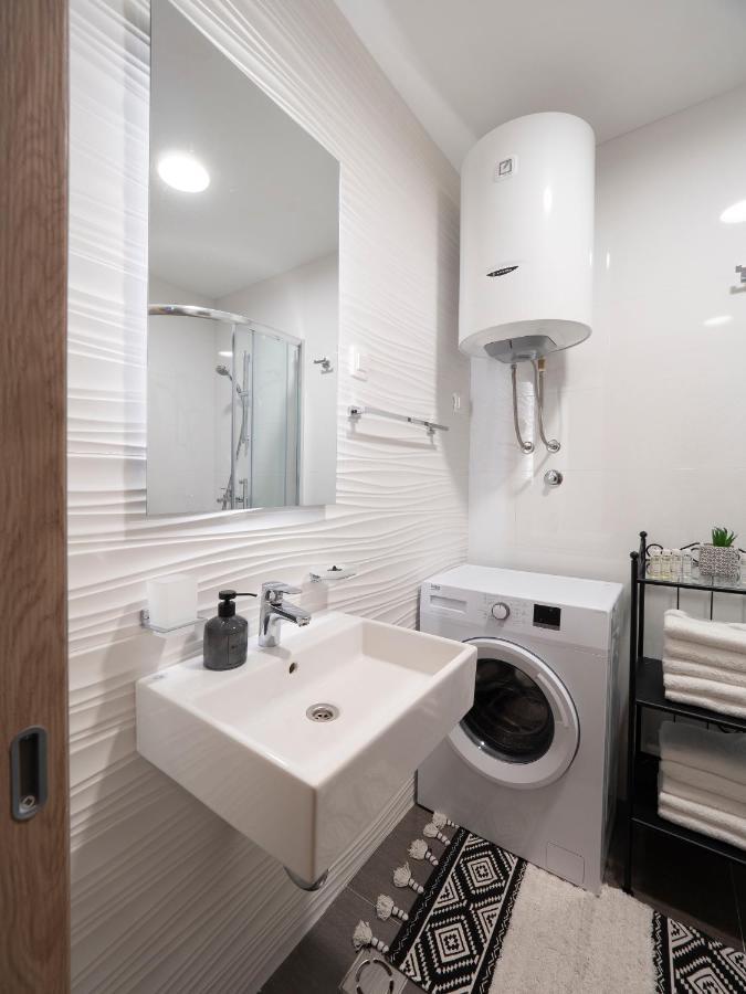 Cozy Studio Apartment Mila Подгорица Екстериор снимка